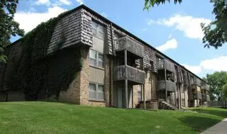 4220 Grand Apartments
