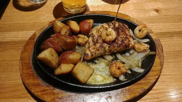 Applebee’s Grill + Bar