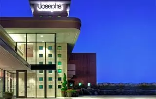 Josephs Jewelers - Downtown