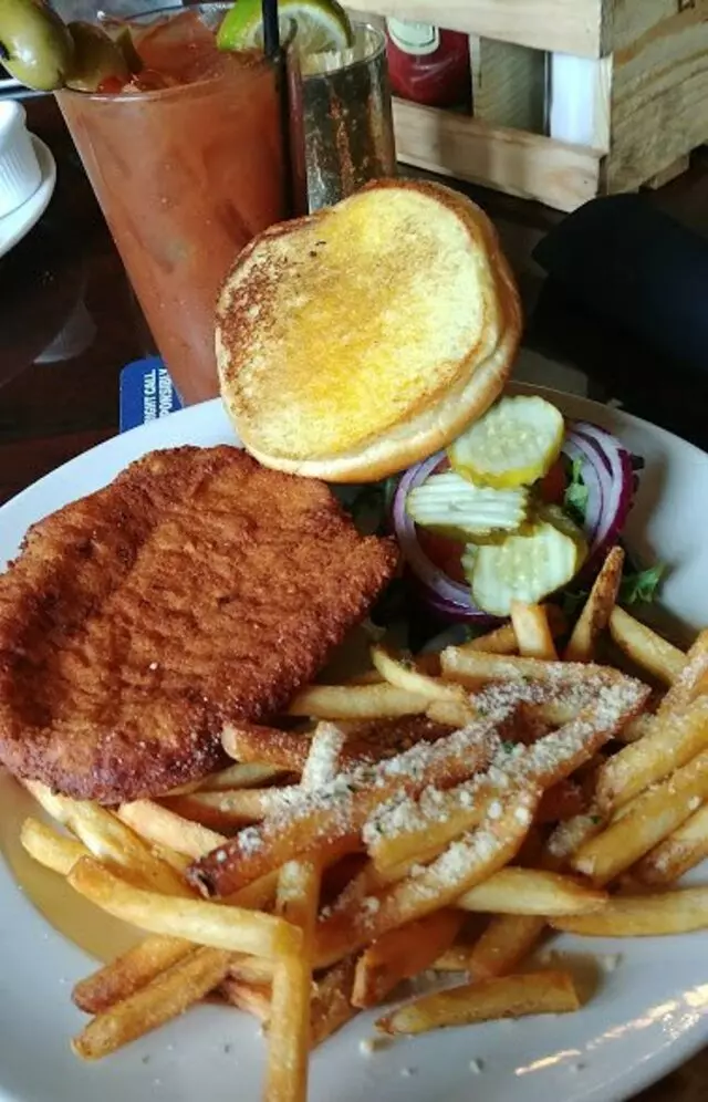 Angry Goldfish Pub And Eatery