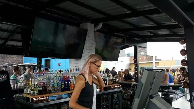 300 Craft and Rooftop