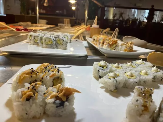 ASIAN BUFFET